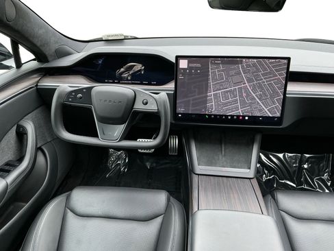Used 2022 Tesla Model S image 15