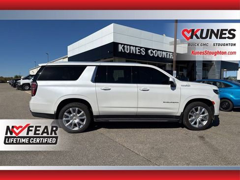 Used 2024 Chevrolet Suburban High Country image 14
