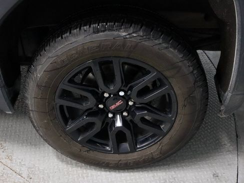 Used 2019 GMC Sierra 1500 Elevation w/ Elevation Value Package image 19