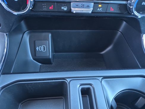 New 2025 Ford F150 XLT w/ Equipment Group 302A MID AWD/4WD image 31
