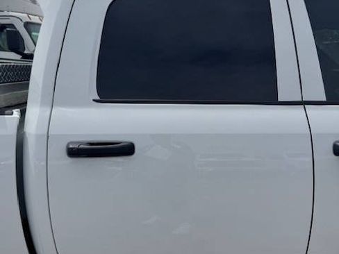 Used 2023 RAM 2500 Tradesman w/ Chrome Appearance Group AWD/4WD image 59