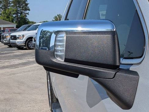 Used 2021 GMC Sierra 1500 SLT w/ SLT Premium Plus Package AWD/4WD image 12
