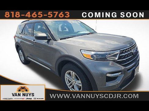 Used 2023 Ford Explorer XLT w/ Equipment Group 202A RWD image 1