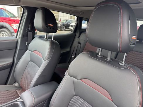 New 2026 Nissan Kicks SR w/ SR Premium Package AWD/4WD image 11