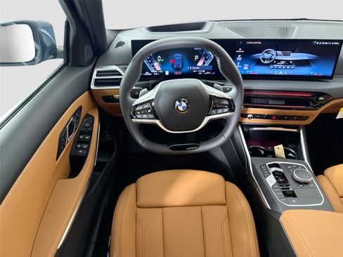 New 2026 BMW 330i xDrive Sedan w/ Premium Package AWD/4WD image 22