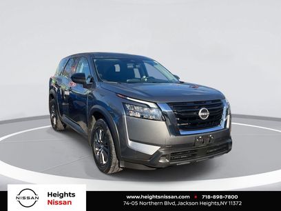 Used 2023 Nissan Pathfinder S