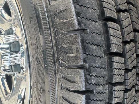 Used 2007 Chevrolet Express 1500 AWD Passenger w/ Power and Light Package image 10