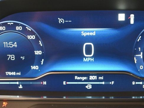 Used 2024 Chevrolet Tahoe LT RWD image 9