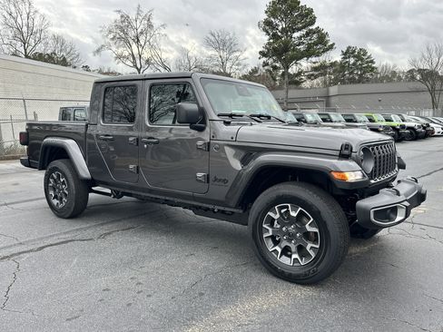 New 2026 Jeep Gladiator Sahara image 2