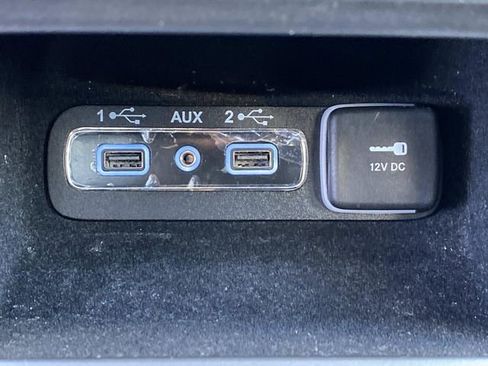 Certified 2021 Jeep Grand Cherokee Laredo X image 15