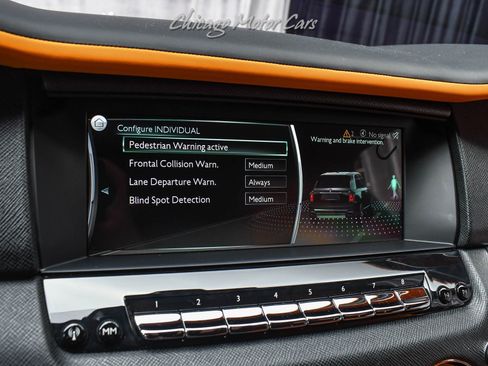 Used 2023 Rolls-Royce Cullinan image 16