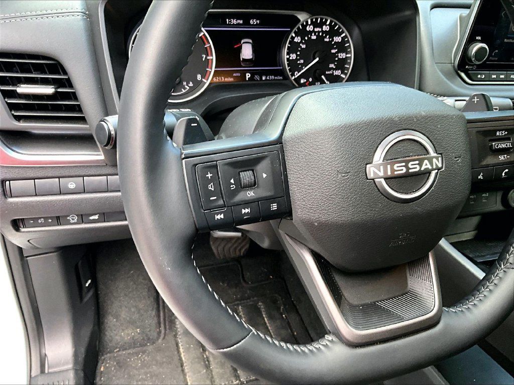 Used 2026 Nissan Rogue SV w/ Cold Weather Package AWD/4WD image 19