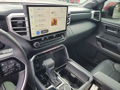 Used 2025 Toyota Tundra Platinum image 28