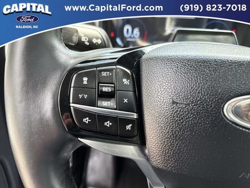 Used 2025 Ford Explorer Platinum w/ Ultimate Package AWD/4WD image 23