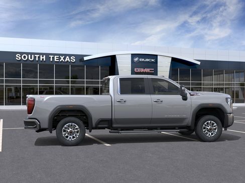 New 2026 GMC Sierra 2500 SLE AWD/4WD image 5