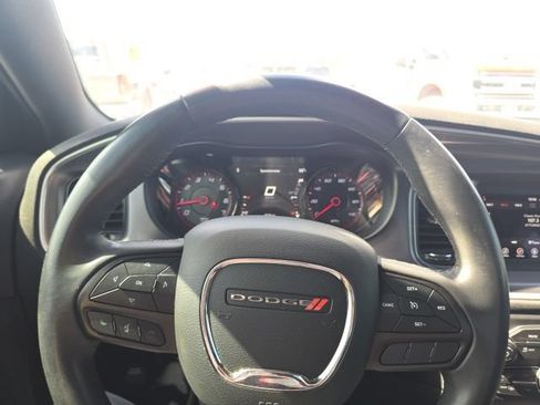 Used 2020 Dodge Charger SXT w/ Blacktop Package RWD image 13