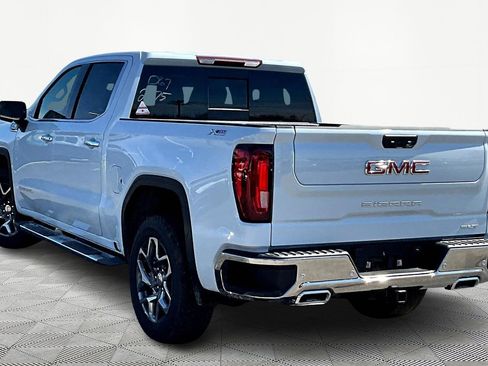 New 2026 GMC Sierra 1500 SLT w/ SLT Premium Plus Package AWD/4WD image 3