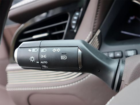 Used 2018 Lexus LS 500 500 Base image 34