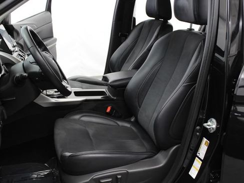 Used 2024 Mitsubishi Eclipse Cross SEL AWD/4WD image 18