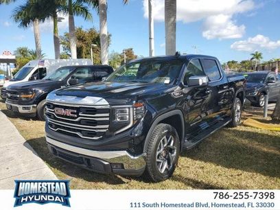 Used 2023 GMC Sierra 1500 SLT w/ SLT Premium Package