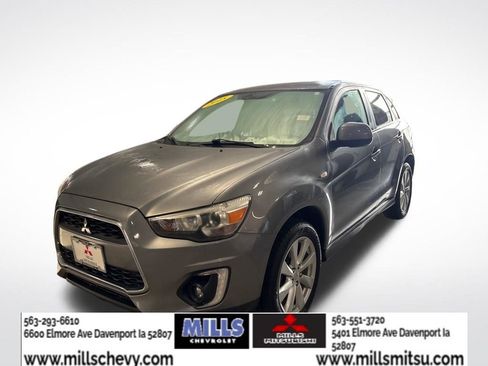Used 2015 Mitsubishi Outlander Sport SE image 1