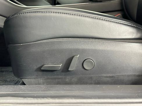 Used 2019 Tesla Model 3 Long Range image 11