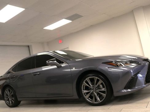 Used 2020 Lexus ES 350 F Sport w/ Accessory Package 2 FWD image 9