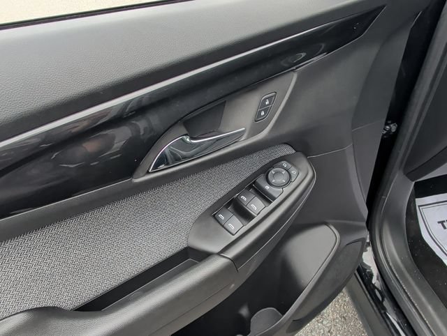 Used 2025 Chevrolet TrailBlazer LT AWD/4WD image 24