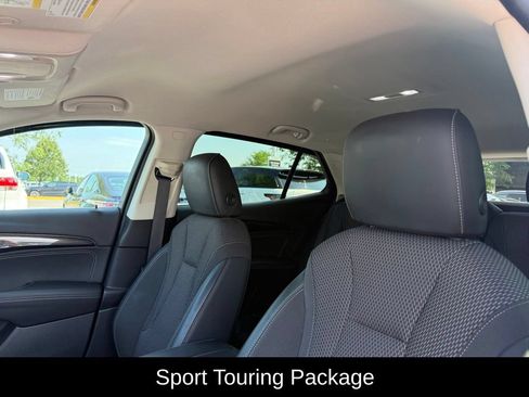 Used 2021 Buick Envision Preferred AWD/4WD image 8