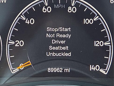 Used 2020 Jeep Grand Cherokee Laredo AWD/4WD image 23