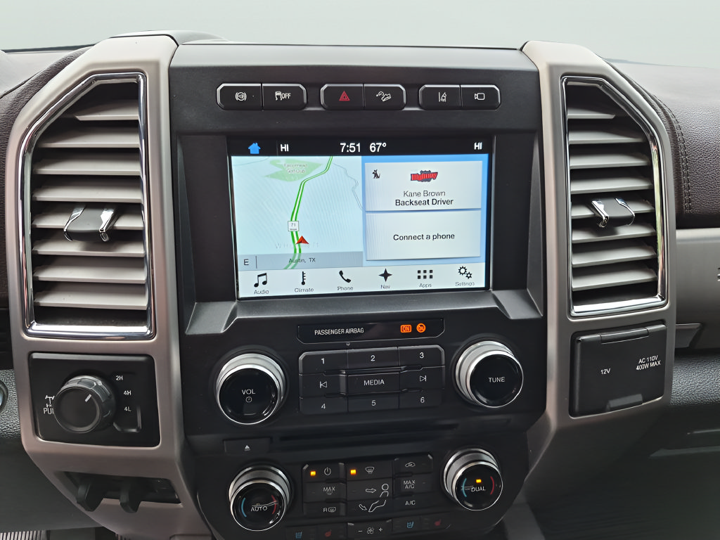 Used 2017 Ford F350 Platinum w/ Platinum Ultimate Package AWD/4WD image 31