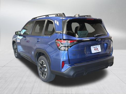 Certified 2026 Subaru Forester Premium w/ Base/Premium Plus Package AWD/4WD image 5