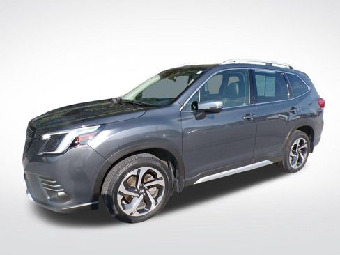 Used 2023 Subaru Forester Touring w/ Popular Package #2 AWD/4WD image 3
