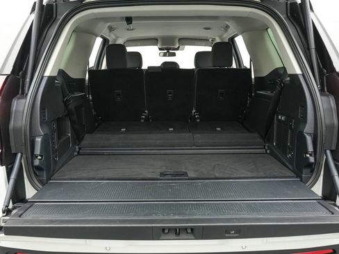 Certified 2025 Ford Expedition Active AWD/4WD image 27