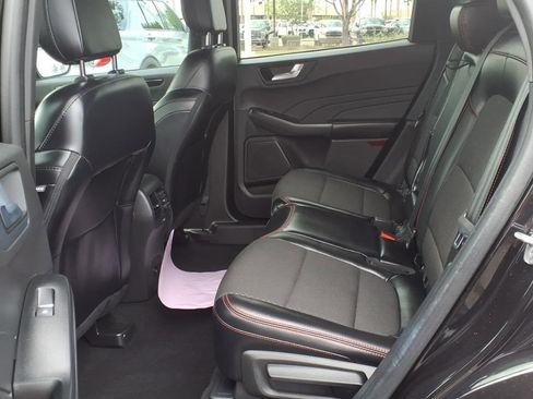Used 2023 Ford Escape ST-Line w/ Equipment Group 301A FWD image 17