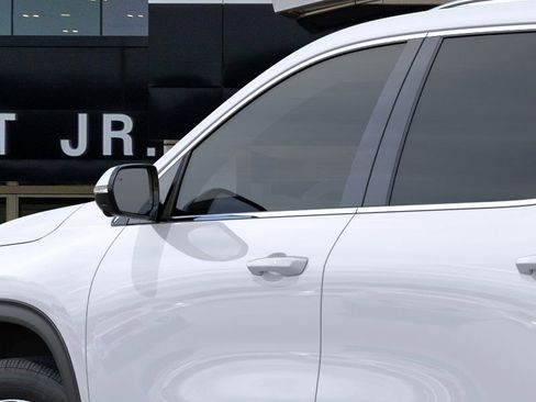 Used 2026 Buick Enclave Preferred w/ LPO, All-Weather Package image 14