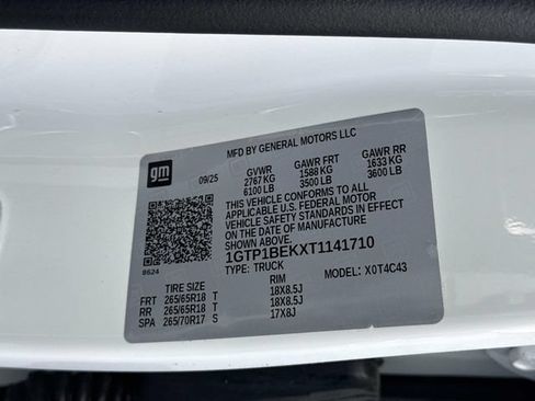 New 2026 GMC Canyon Elevation RWD image 18