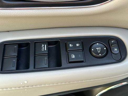 Used 2020 Honda HR-V EX-L image 28