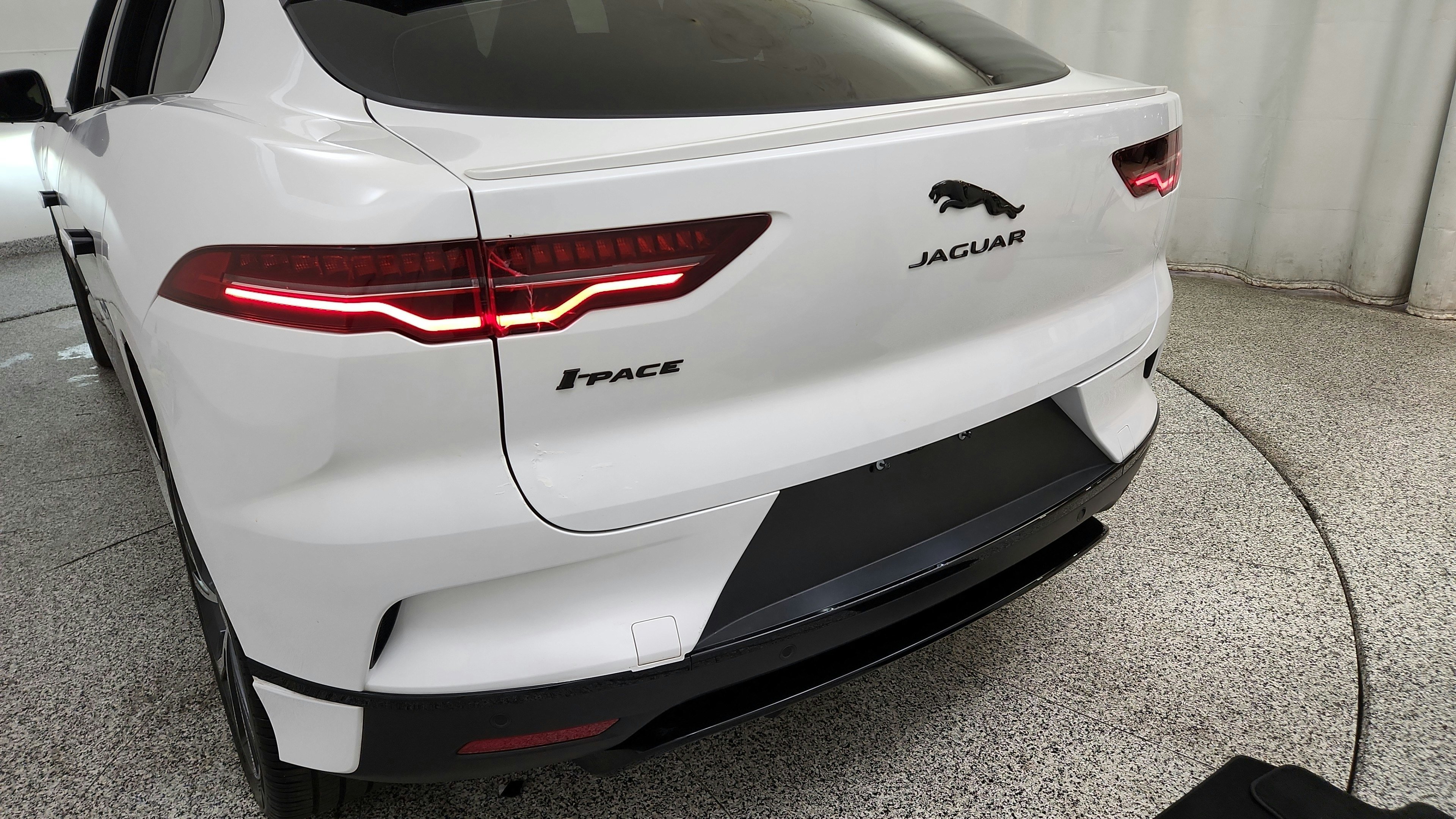 Used 2023 Jaguar I-PACE HSE AWD/4WD image 27