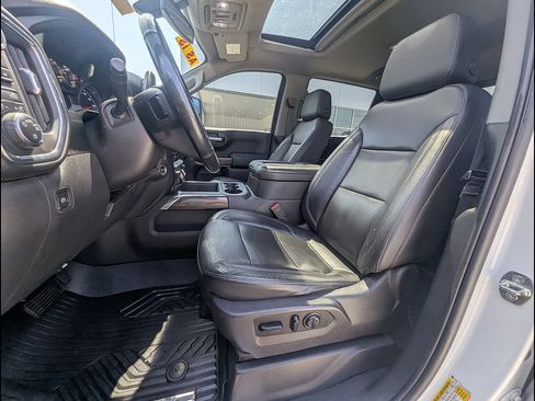 Used 2020 Chevrolet Silverado 1500 LT Trail Boss AWD/4WD image 22