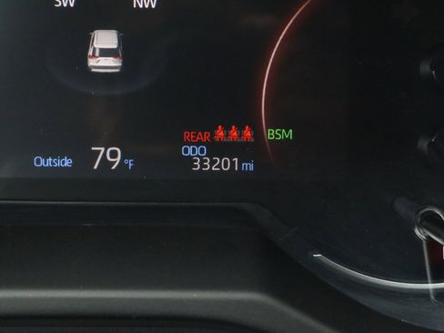 Used 2024 Toyota RAV4 Adventure image 27