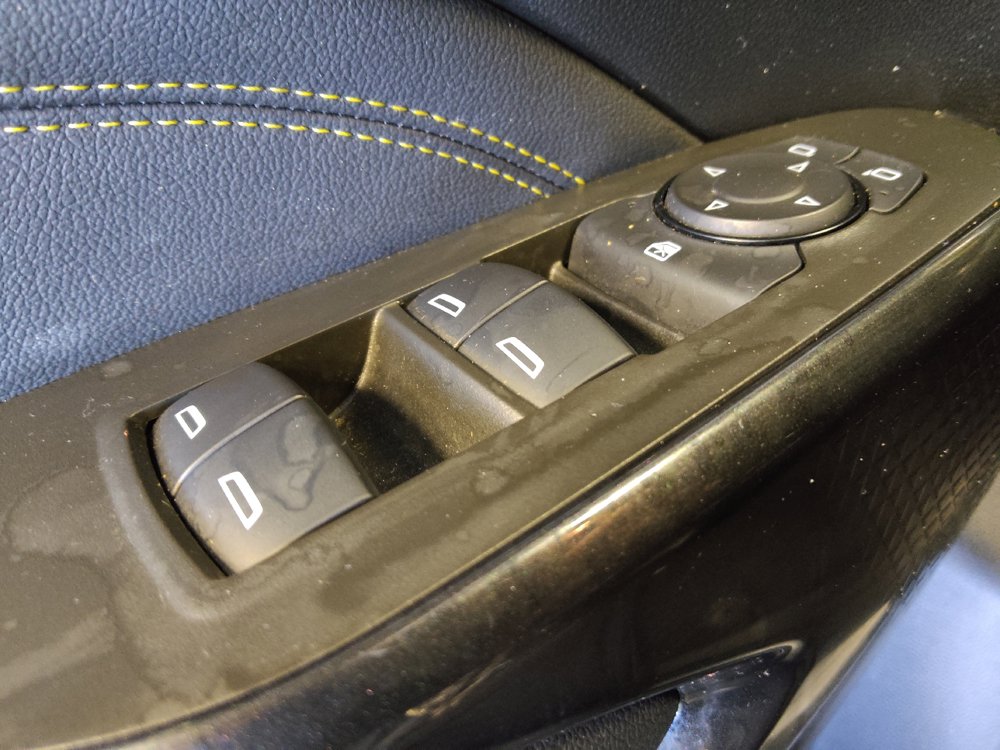 Used 2024 Chevrolet Trax LT w/ Driver Confidence Package FWD image 27