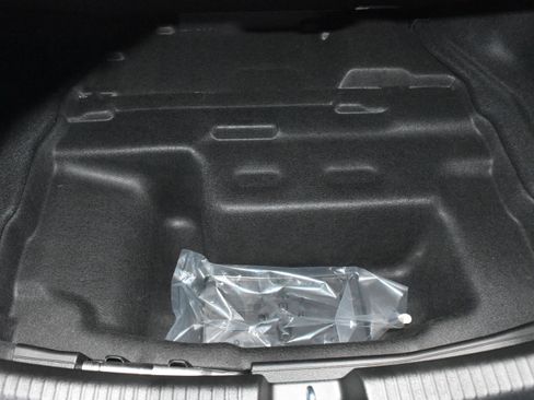 New 2026 Mercedes-Benz C 300 4MATIC Sedan image 25