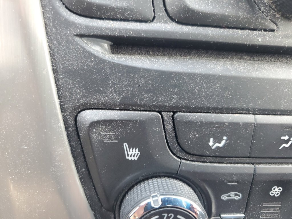 Used 2015 Buick Verano Leather FWD image 19