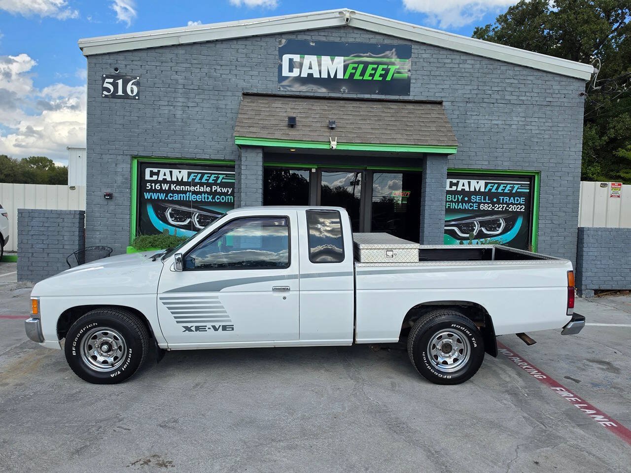 Used 1995 Nissan Pickup XE RWD image 16