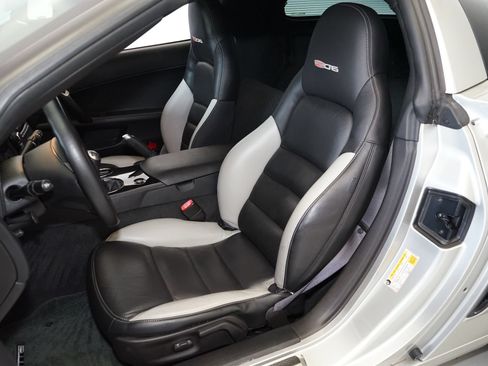 Used 2008 Chevrolet Corvette Z06 w/ Preferred Equipment Group RWD image 3