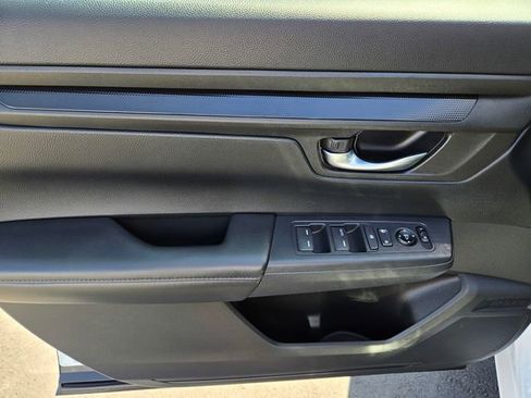 Used 2024 Honda CR-V LX image 16