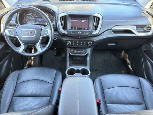 Used 2021 GMC Terrain SLE image 12