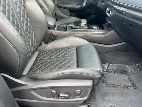 Used 2022 Audi SQ5 Premium Plus image 36