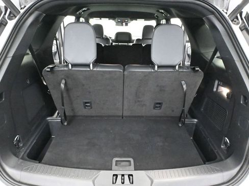 Used 2025 Ford Explorer ST-Line w/ ST-Line Street Pack image 46